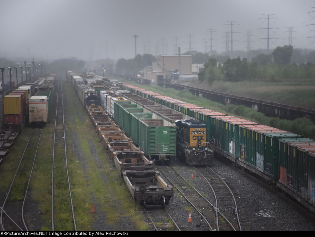 CSX 4023